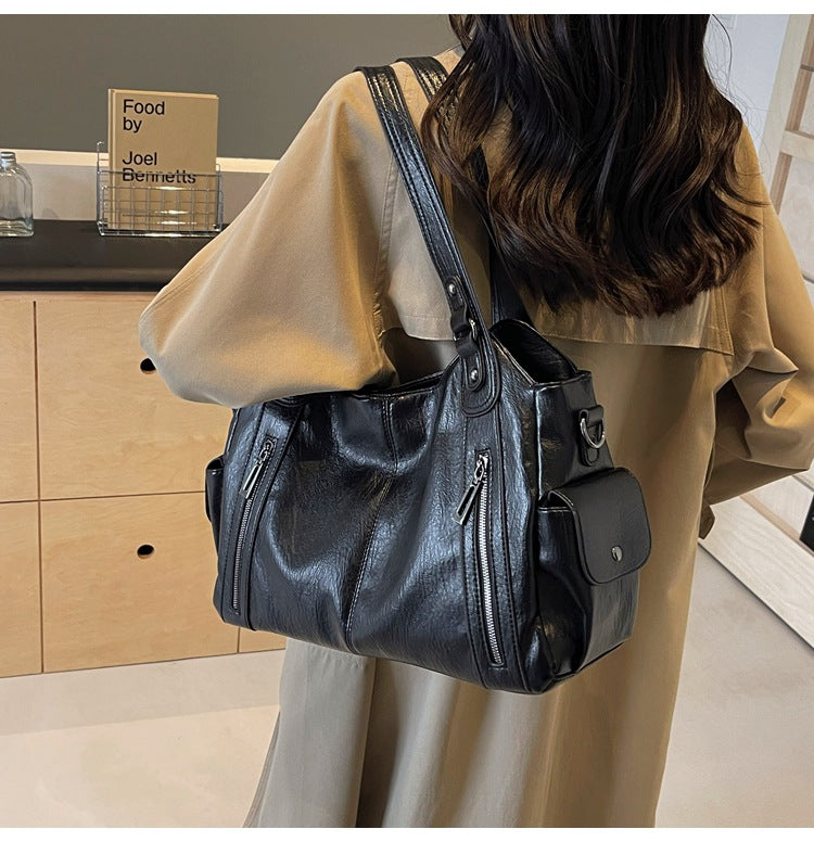 Novira leather tote bag